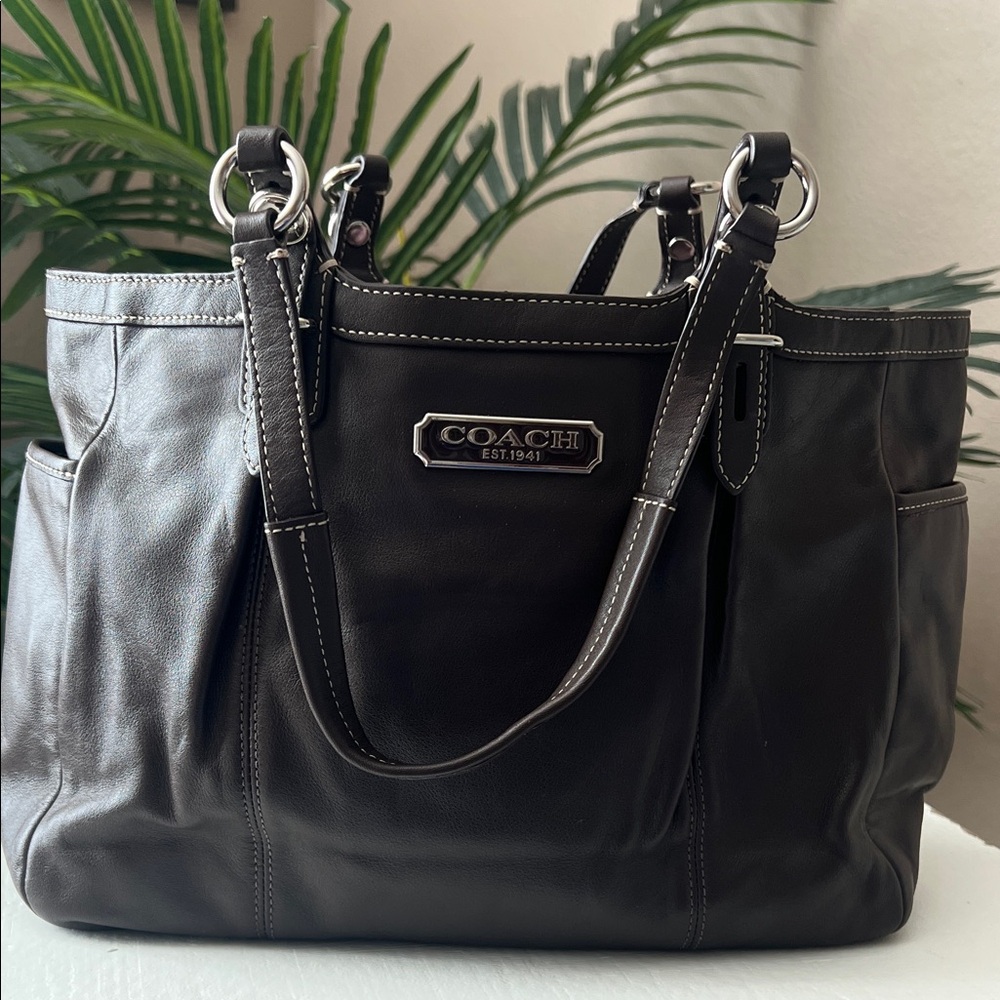 Coach Dark Brown Leather Shoulder Bag - Picture 9 of 13